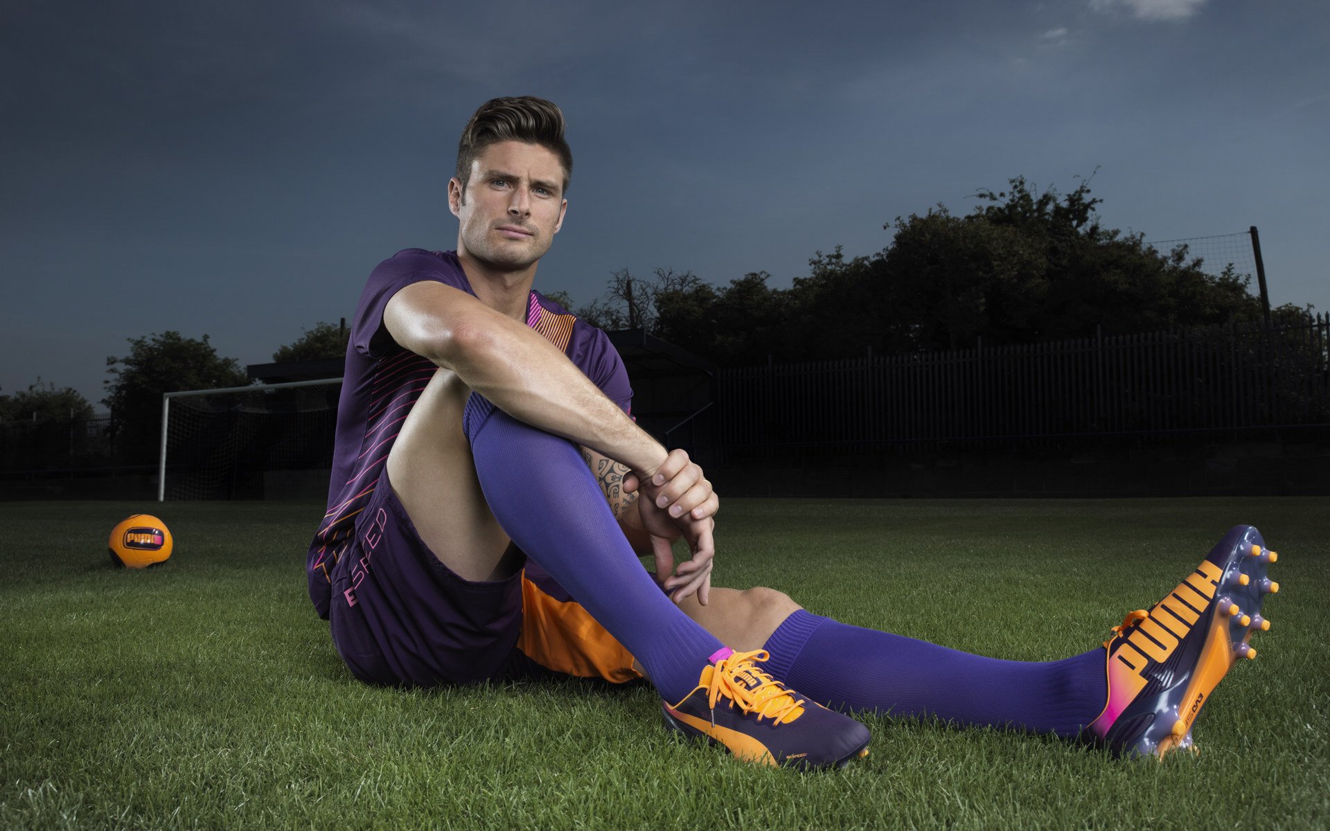 英超争冠白热化:每场都令人肾上腺素飙升,英超热刺别名白百何