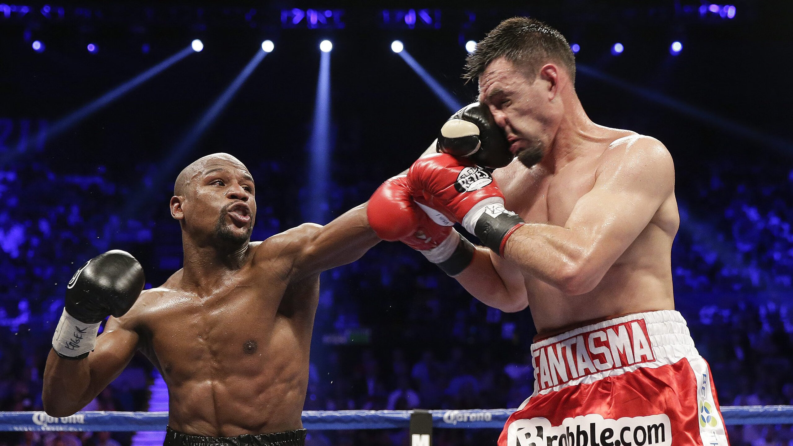 JiuyouAPP下载-世界杯精彩纷呈：每一秒都令人热血沸腾！，世界杯名场面